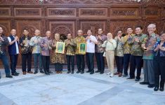 SIG Raih Penghargaan 2 Green Leadership, 3 PROPER Emas dan 5 PROPER Hijau dari KLH - JPNN.com