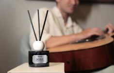 Sambut Ramadan dengan Aroma Mewah HINT Reed Diffuser - JPNN.com