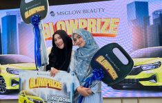 Juragan 99 & Pendiri MS Glow Membagikan Brio Hingga Fortuner - JPNN.com