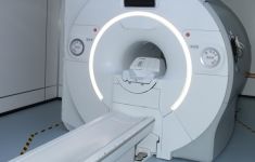 MRI 1,5 Tesla, Teknologi Pencitraan Medis yang Mampu Deteksi Masalah Kesehatan Kompleks  - JPNN.com