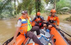 Getek Terbalik, 3 Orang Tenggelam di Sungai Rawas - JPNN.com