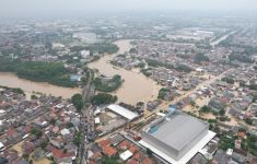 Petaka Banjir Bekasi Maret 2025, CCTV Lenyap dan Bendungan Peninggalan Belanda - JPNN.com