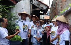 PNM Wujudkan Asta Cita Ketahanan Pangan lewat Urban Farming Lorong Mekaar - JPNN.com