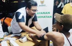 Tim RSB Berikan Layanan Kesehatan bagi Warga Terdampak Banjir di Jakarta - JPNN.com