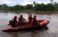 Siswi SD Tenggelam Saat Mandi di Sungai Komering - JPNN.com