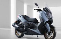 Yamaha Xmax 250 Model 2025 Tampil Lebih Segar, Warna Hingga Fitur Baru - JPNN.com