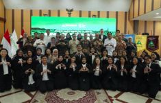 Menteri Karding Berangkatkan 55 Perawat dari Universitas Binawan ke Austria - JPNN.com