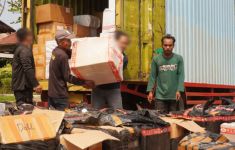 Bea Cukai Gagalkan Distribusi Rokok Ilegal Senilai Hampir Rp 2 Miliar, Ini Kronologinya - JPNN.com