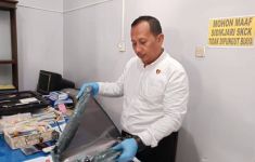 Perampok Modus Pecah Kaca Gasak Rp 350 Juta Milik Warga Madiun - JPNN.com