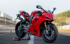 Ducati Panigale V2 Hadir di Indonesia, Harganya, Wow! - JPNN.com