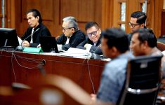 Saksi Nurhasan Bantah Keterlibatan Hasto dalam Perintah Rendam Ponsel Harun Masiku - JPNN.com