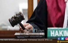 Dua Oknum Polisi Pengguna Narkoba di Maluku Dituntut 18 Bulan Penjara - JPNN.com