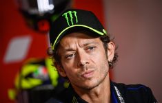 Krisis Melanda KTM, Valentino Rossi Mengincar Pedro Acosta Untuk VR46 - JPNN.com