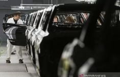 KPPU Didesak Dalami Isu Persaingan Usaha Tak Sehat di Industri Otomotif - JPNN.com