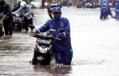 Ratusan Rumah di Lebak Banten Terendam Banjir - JPNN.com