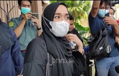 Ayus dan Nissa Sabyan Nikah, Ririe Fairus Mengaku Lega - JPNN.com