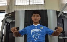 Achmad Jufriyanto Bertahan di Persib Bandung, Punya Tugas Tambahan - JPNN.com