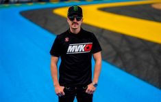 Pascainsiden di MotoGP Australia, Marco Bezzecchi Sebut Vinales Munafik - JPNN.com