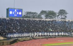 Respons Persib Bandung Seusai Mendapat Sanksi dari PSSI - JPNN.com