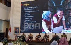 Terobosan Kemendikdasmen di 2024: Guru ASN PPPK & PNS Bisa Mengajar di Sekolah Swasta - JPNN.com