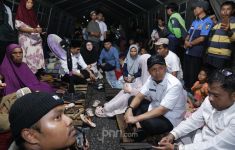 Turun ke Lokasi Banjir, Walkot Pekanbaru Minta Warga Mewaspadai Buaya - JPNN.com