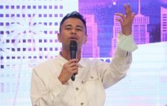 Raffi Ahmad Beri Tanggapan Soal Gosip Selingkuh dengan Mimi Bayuh - JPNN.com