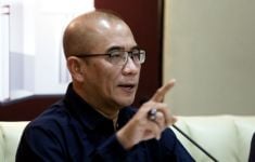 Eks Ketua KPU Hasyim Asyari Diberhentikan Sementara dari Dosen Undip - JPNN.com