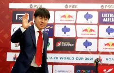 Fabrizio Romano Ungkap Sosok Ini Jadi Pengganti Shin Tae Yong di Timnas Indonesia - JPNN.com