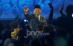 Prabowo Menyemangati Timnas Indonesia yang Melawan Australia: Kita Berdoa Berhasil - JPNN.com