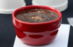 5 Manfaat Berhenti Mengonsumsi Minuman yang Mengandung Kafein - JPNN.com