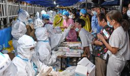 COVID-19 di Tiongkok: Kasus Baru Meningkat, Flu Burung Ditemukan di Manusia, WHO Setujui Vaksin Sinovac - JPNN.com