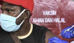 Ketidakpercayaan Warga kepada Aparat Hambat Vaksinasi di Papua - JPNN.com