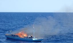 Tiga Kapal Indonesia Dibakar dan Hasil Tangkapan Lautnya Disita karena Aktivitas Ilegal di Perairan Australia - JPNN.com