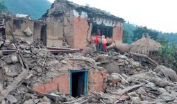 Dunia Hari Ini: Gempa Bumi di Nepal Menewaskan Enam Orang dan Menghancurkan Bangunan - JPNN.com