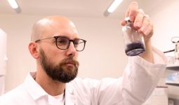 Australia Temukan Enzim Bakteri yang Bisa Hasilkan Listrik dari Sedikit Hidrogen - JPNN.com