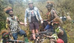 'Saya Masih Hidup': Pilot Susi Air Minta Indonesia Tidak 'Lepas Bom' di Papua - JPNN.com