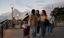 Visa Australia Makin Mahal, Waktu Kerja Pelajar Internasional Dibatasi - JPNN.com