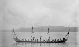 Misteri Gambar Perahu Asal Maluku yang Dilukis di Batu Dipecahkan Oleh Arkeolog Australia - JPNN.com