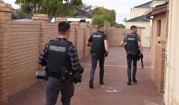 Dunia Hari Ini: Hampir Seribu Orang di Australia Ditangkap dalam Operasi Narkoba - JPNN.com