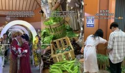 Buka Pasar Sayur Gratis, Video Pernikahan Warga Surabaya Ditonton 7 Juta Kali - JPNN.com