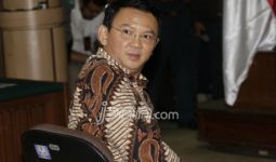 Penasihat Hukum Ahok Minta Doa dari Seluruh Masyarakat - JPNN.com