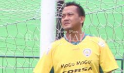 Kiper Arema FC Dikabarkan Kritis di Rumah Sakit - JPNN.com