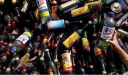 Sebanyak 15 Ribu Botol Miras Dimusnahkan - JPNN.com