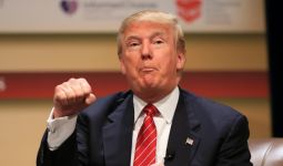 Trump Sesumbar Bisa Jinakkan Rusia - JPNN.com