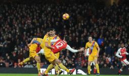 Lihatlah..Tendangan Kalajengking Olivier Giroud - JPNN.com