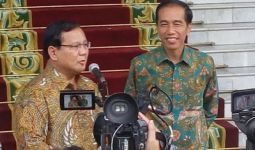 Anak Buah Prabowo Sebut Jokowi Berpeluang Menang Lagi, Tapi - JPNN.com