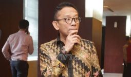 Dirjen Pajak Mengaku Tak Tahu Ditemui Adik Ipar Jokowi - JPNN.com