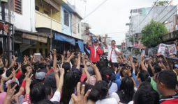 Soal PKL, Anies: Baik Diteruskan, Bermasalah Diperbaiki - JPNN.com