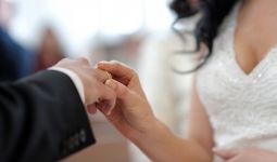 Pemda tak Anggarkan Isbat Nikah? Selowww.... - JPNN.com