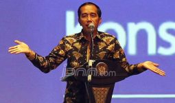 Jokowi: Ingat Ya Anak-anak, Jangan Dipakai Beli Pulsa - JPNN.com